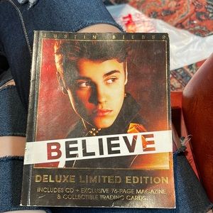 I am selling a Justin Bieber deluxe limited edition believe booklet